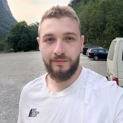 Kevin Grüneberg - Creator of intheloop.dev avatar